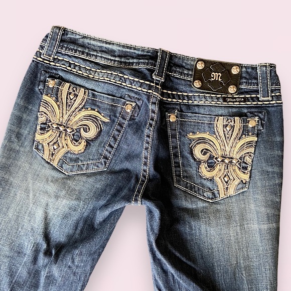 SOLD • Miss Me jeans - Picture 2 of 14